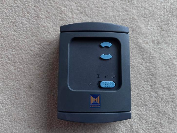 Hormann Garagedeur wandzender FIT 2-1 BiSecur (BS), Doe-het-zelf en Verbouw, Deuren en Horren, Gebruikt, Overige typen, 215 cm of meer