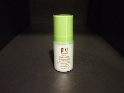 Nieuw Pixi Hydrating Milky Mist, gezicht spray, Sieraden, Tassen en Uiterlijk, Uiterlijk | Gezichtsverzorging, Nieuw, Verzorging