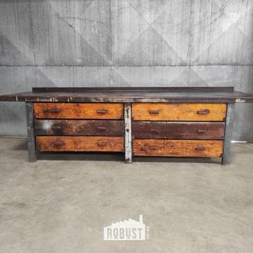 Industriële werkbank 3m | Toonbank, Keukeneiland, Werktafel beschikbaar voor biedingen