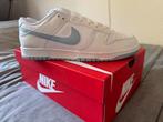 NIEUW! Nike Dunk Low Retro EUR 44.5 White/LT Armory Blue, Kleding | Heren, Schoenen, Blauw, Nike, Nieuw, Ophalen of Verzenden