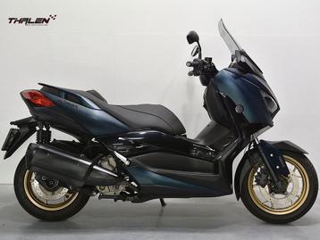 YAMAHA X MAX 300 Tech Max (bj 2022) beschikbaar voor biedingen