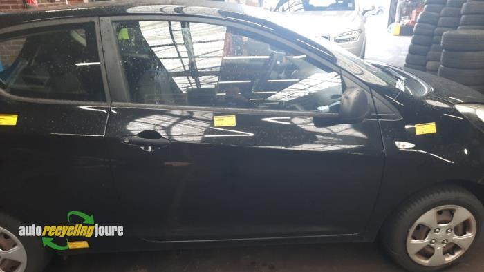 Portier 2Deurs rechts van een Kia Picanto (Z1), Auto-onderdelen, Carrosserie en Plaatwerk, Deur, Kia, Gebruikt, 3 maanden garantie