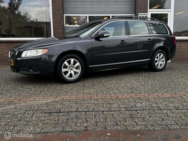 Volvo V70 2.0T Momentum AUT CRUISE/ECC-AIRCO/PDC/LEDER, Auto's, Volvo, Bedrijf, Te koop, V70, ABS, Airbags, Airconditioning, Alarm