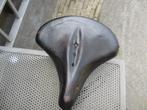 PRIMUS Lederen Fietszadel type 214B Zwart., Fietsen en Brommers, Fietsonderdelen, Ophalen, Gebruikt, Oldtimer, Zadel