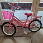 Kinderfiets / meisjesfiets roze

- kleur: roze
- handremmen, Ophalen, Gebruikt, Minder dan 16 inch
