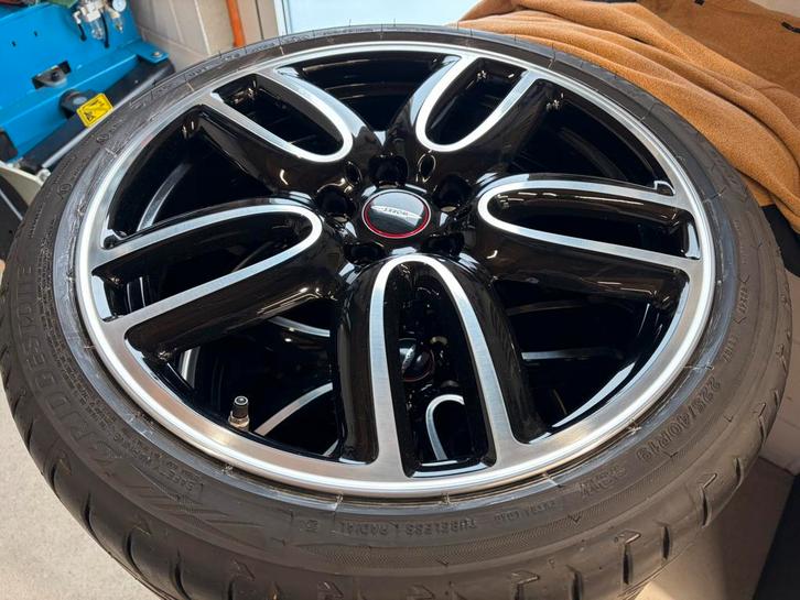 19 inch Mini Cooper JCW styling 523 &  Bridgestone Potenza, Auto-onderdelen, Banden en Velgen, Banden en Velgen, Zomerbanden, 19 inch