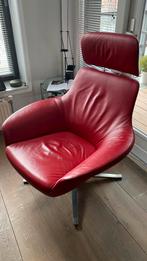 Walter Knoll comfortable draaifauteuil, "Oscar" Rood, Minder dan 75 cm, Gebruikt, Draai fauteuil, Leer