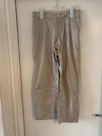 Beige driekwart broek. Merkloos. Maat S, Beige, Ophalen of Verzenden, Driekwart, Maat 36 (S)