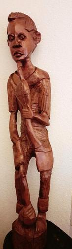 groot houten beeld van jongen, Antiek en Kunst, Kunst | Beelden en Houtsnijwerken, Ophalen