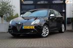 Alfa Romeo Giulietta 1.4 T Turbo Turismo - LEDER - SPORTIVA, Voorwielaandrijving, Gebruikt, Zwart, 4 cilinders