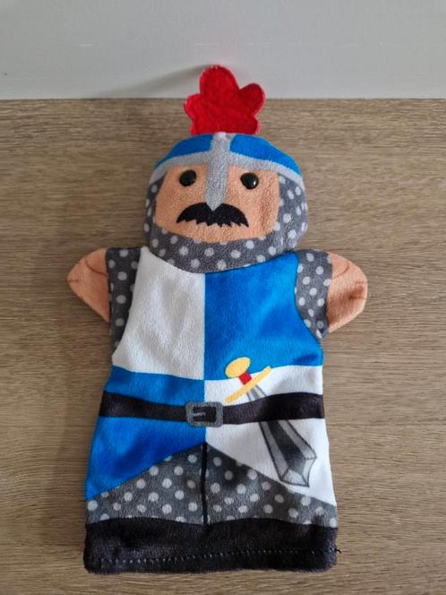 Knuffel handpop Melissa en Doug ridder blauw rood K8118, Kinderen en Baby's, Speelgoed | Knuffels en Pluche, Zo goed als nieuw