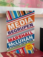 M. MacLuhan - Media begrijpen, Ophalen of Verzenden, Zo goed als nieuw, M. MacLuhan