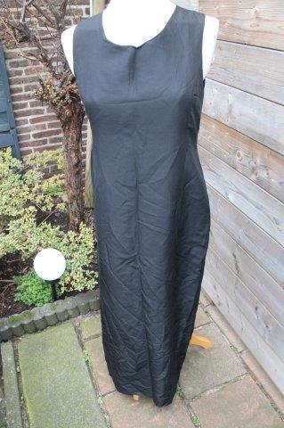 Jurk zwart van Arkel mt 40 Vaste prijs, Kleding | Dames, Jurken, Zo goed als nieuw, Maat 38/40 (M), Zwart, Onder de knie, Ophalen of Verzenden