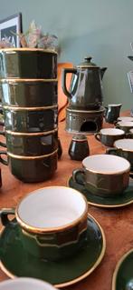 42-delig(!) Koffe- en thee servies van Apilco. Gaaf!, Ophalen