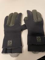 Winter cap en handschoenen, Watersport en Boten, Kitesurfen, Overige typen, Geen board, Ophalen of Verzenden, Zo goed als nieuw