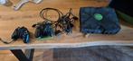 Xbox (1e gen) omgebouwd + 2 controllers, Spelcomputers en Games, Ophalen of Verzenden, Gebruikt, Met 2 controllers, Met games