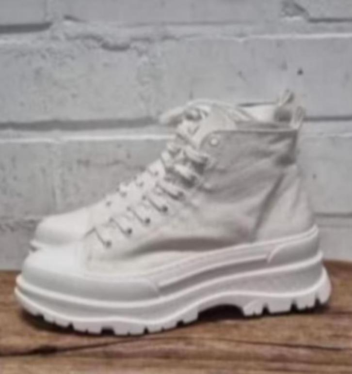 Made in Italy - Leergevoerde canvas sneakers maat 38 - Nieuw, Kleding | Dames, Schoenen, Nieuw, Sneakers of Gympen, Wit, Ophalen of Verzenden