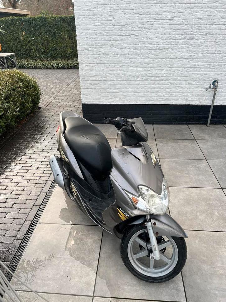 Yamaha Jog R 70cc - Betrouwbare Scooter, Fietsen en Brommers, Scooters | Yamaha, Gebruikt, JogR of RR, Maximaal 45 km/u, Benzine
