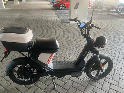 Elektrische Scooter: Goccia GEV1000, Fietsen en Brommers, Snorfietsen en Snorscooters, Zo goed als nieuw, Overige merken, Elektrisch