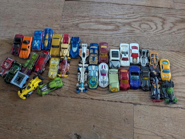 speelgoed autootjes. Hot Wheels, bob de bouwer,, Kinderen en Baby's, Speelgoed | Speelgoedvoertuigen, Gebruikt, Ophalen of Verzenden