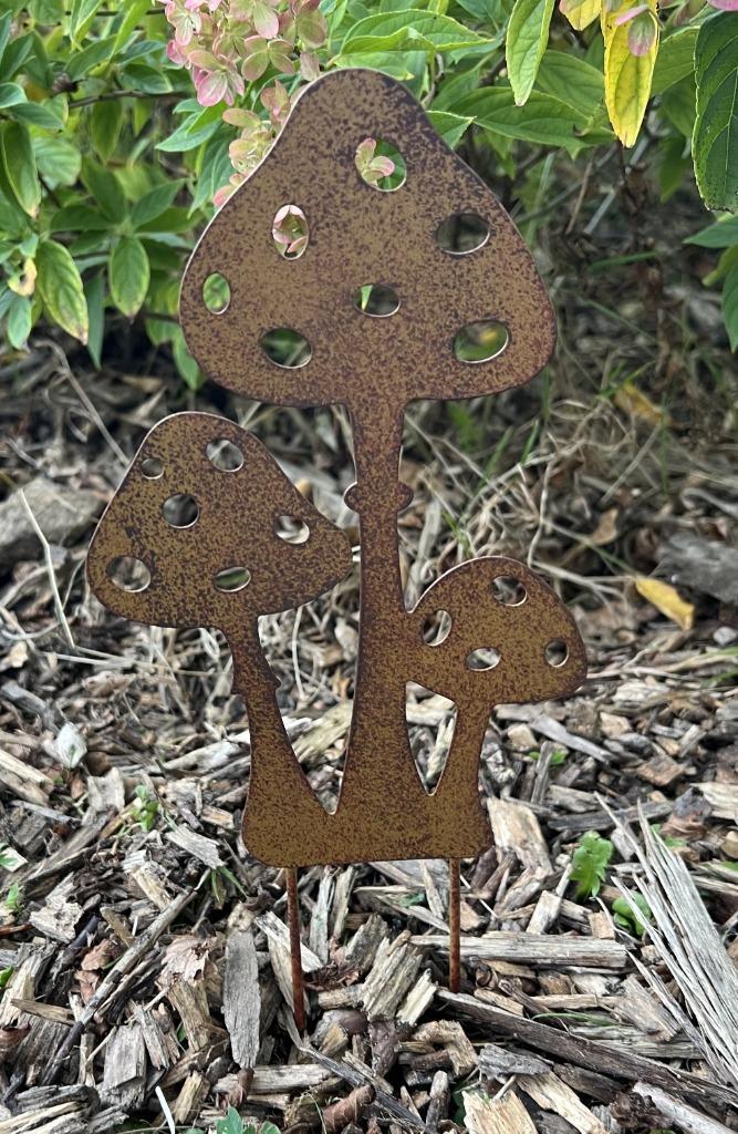 Paddenstoel trio, steker, roestig metaal, herfst, decoreren, Huis en Inrichting, Woonaccessoires | Overige, Nieuw, Ophalen of Verzenden