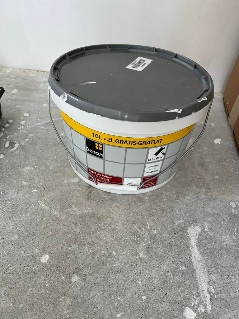 Emmer voorstrijk +- 5 á 6 liter over., Ophalen of Verzenden