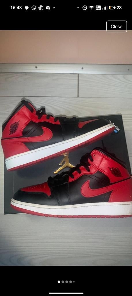 Nike air Jordan 1 mid banned (2020) maat 39, Ophalen, Overige kleuren, Sportschoenen, Nike