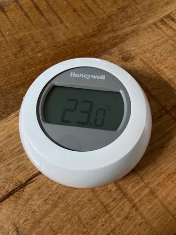 Honeywell T40 Aan/Uit Thermostaat - Ronde Vorm beschikbaar voor biedingen