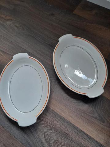 2 Regout Maastricht Broodschalen Edmond Bellefroid antiek. beschikbaar voor biedingen