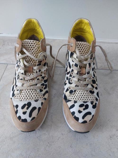 Marccain schoenen in nieuwstaat 38, Kleding | Dames, Schoenen, Zo goed als nieuw, Sneakers of Gympen, Ophalen