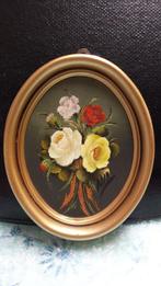 Handgeschilderd Medaillon met ROZEN <> Ovaal 14,5 x 12 cm., Ophalen of Verzenden