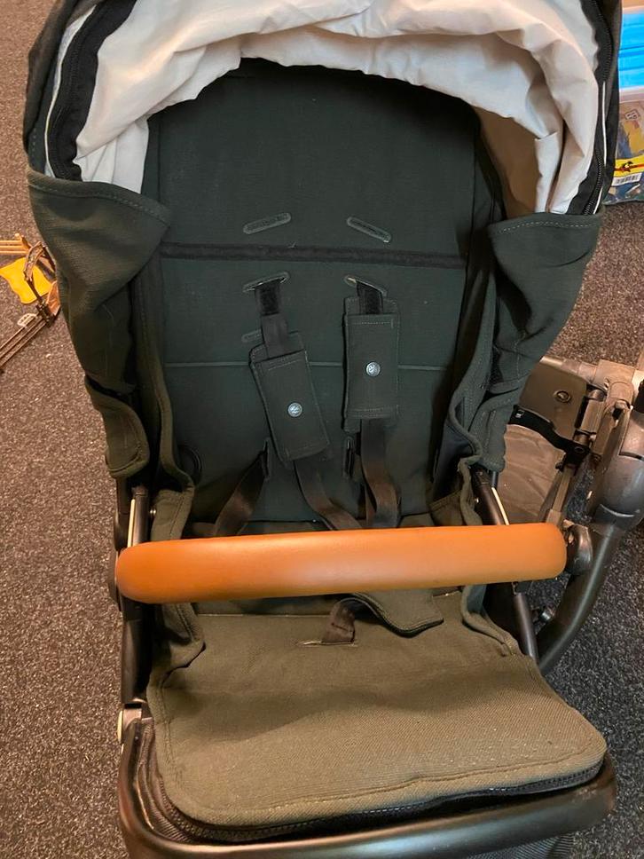 Kinderwagen Mutsy EVO, Kinderen en Baby's, Kinderwagens en Combinaties, Zo goed als nieuw, Combiwagen, Mutsy, Met reiswieg, Verstelbare duwstang