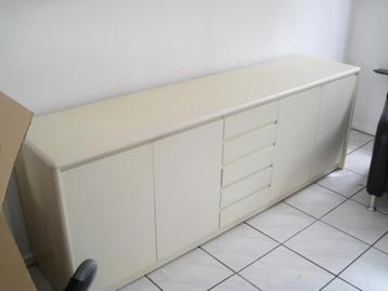 Vintage /dressoir 80er jaren / I.Z.G.S. / Retro / Topstaat / beschikbaar voor biedingen