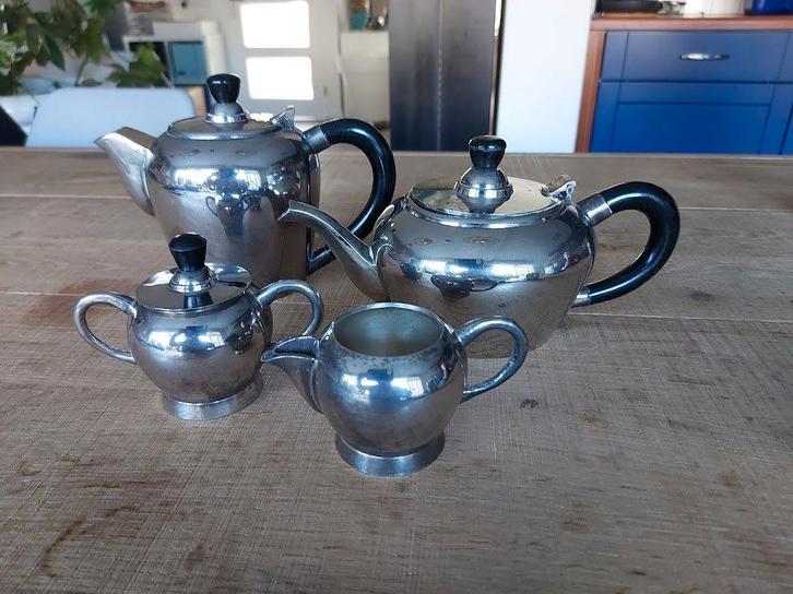 Silverplated set koffiepot, theepot, suikerpot, melkkannetje, Huis en Inrichting, Keuken | Servies, Zo goed als nieuw, Overige typen