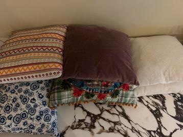 Kussen Collectie beschikbaar voor biedingen