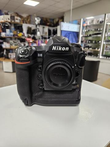 Nikon D5 body (Heerenveen) beschikbaar voor biedingen