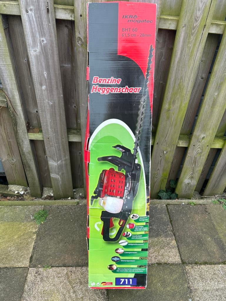 IKRA Mogatec BHT 60 Benzine Heggenschaar, Tuin en Terras, Heggenscharen, Nieuw, Benzine, Ophalen