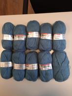 Te koop: grijsblauwe bollen wol met mohair 10 stuks, Ophalen of Verzenden, Nieuw, Breien of Haken, Wol of Garen