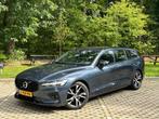 Volvo V60 2.0 B4 R-Design, Gebruikt, Euro 6, Blauw, Leder en Stof