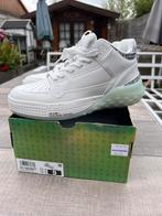 Snoop dogg skechers 42, Kleding | Heren, Wit, Nieuw, Ophalen of Verzenden, Sneakers of Gympen