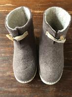 Esgii Vilten Dames pantoffels 37/38, Esgii, Ophalen of Verzenden, Gedragen, Pantoffels of Sloffen