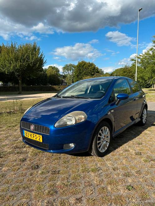 Fiat Punto 1.4 3DR 2009 Blauw, Auto's, Fiat, Particulier, Punto, Airbags, Airconditioning, Alarm, Bluetooth, Elektrische achterklep