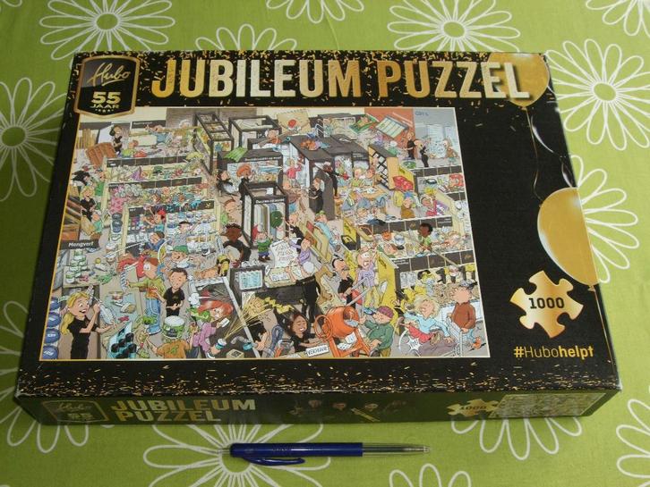 Hubo Jubileum cartoon puzzel - 1000 stukjes, Hobby en Vrije tijd, Denksport en Puzzels, Gebruikt, Legpuzzel, 500 t/m 1500 stukjes