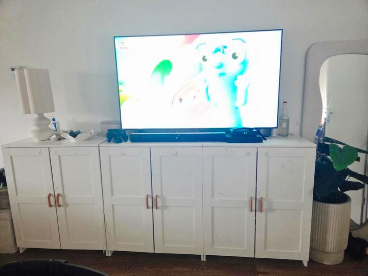 Brimnes kast, Huis en Inrichting, Kasten | Vitrinekasten, Gebruikt, Minder dan 100 cm, 50 tot 100 cm, 25 tot 50 cm, Ophalen of Verzenden