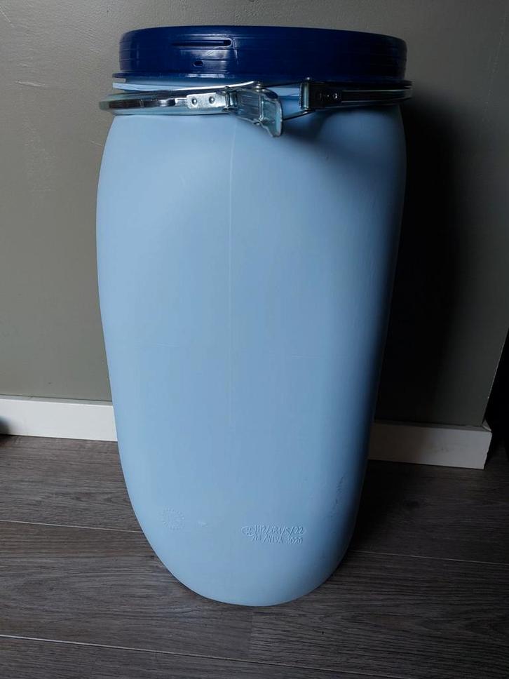 Voerton 72 liter, Dieren en Toebehoren, Dierenvoeding, Ophalen of Verzenden