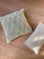 Salie groene sierkussens, Huis en Inrichting, Woonaccessoires | Kussens, Ophalen of Verzenden, Zo goed als nieuw, Groen, Vierkant