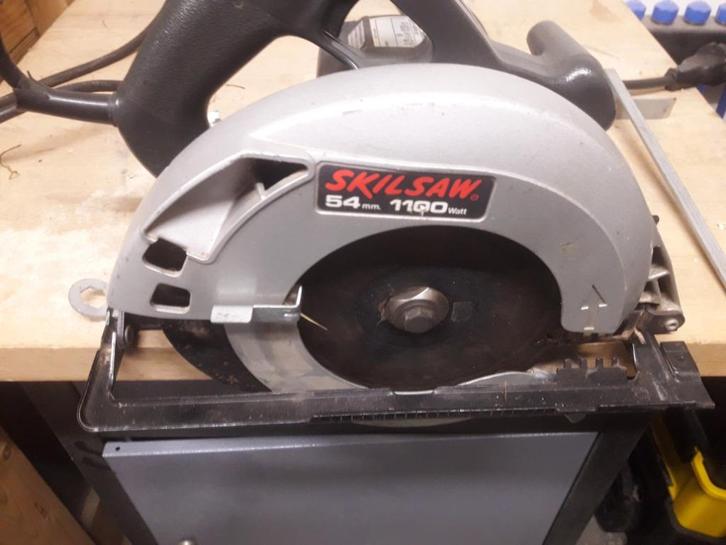 Skil 1854U1 Cirkelzaag, Doe-het-zelf en Verbouw, Gereedschap | Zaagmachines, Gebruikt, Cirkelzaag, 600 tot 1200 watt, 30 tot 70 mm