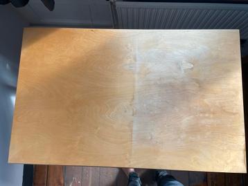Houten Bureau 120x74cm beschikbaar voor biedingen