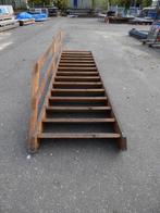 Vuren houten steektrap (285 cm hoog), Ophalen, Gebruikt, Trap, 2 tot 4 meter