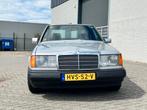 1987 Mercedes 230e (W124) aantoonbare km stand 96.000km, Auto's, Automaat, 2299 cc, Mercedes-Benz, Bedrijf